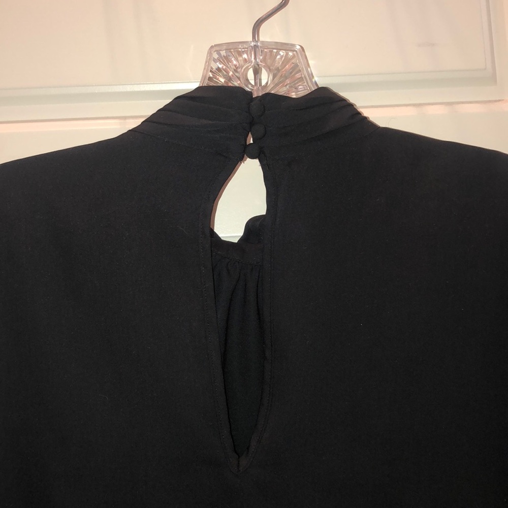 High neck button blouse - Picture 4 of 4